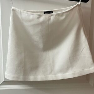 White Fox Boutique Classic White Mini Skirt
